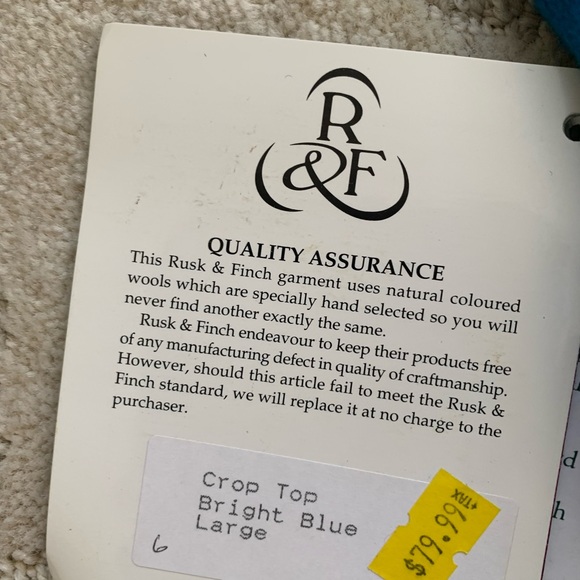 Rusk and Finch New Zealand Wool Sweater Vest with Zipper - Picture 3 of 6